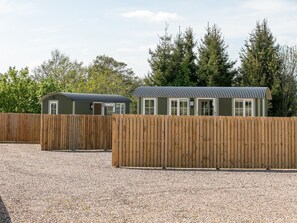 Exterior - Strathmore Holiday Retreat in Forfar (Forfar)