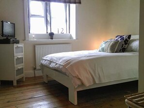 WiFi - 12 Rattle Row, Holmfirth (Holmfirth)