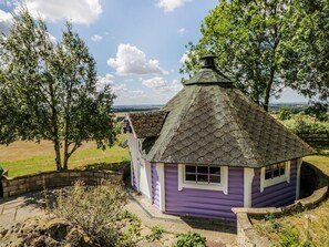 Exterior - Castle Top Retreat, Nettleton, Lincolnshire (Market Rasen)
