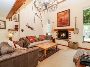 Fireplace - The Studio - Arne, Stoborough (Wareham)