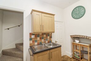 Interior - The Cottage, Clevedon (Clevedon)