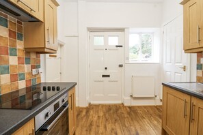 Private kitchen - The Cottage, Clevedon (Clevedon)