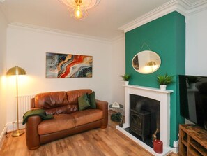 Fireplace - Coastal Cottage, Saltburn-By-The-Sea (Saltburn-by-the-Sea)