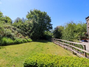 Property grounds - Sunnybrook Cottage, Bentham, Yorkshire (Lancaster)