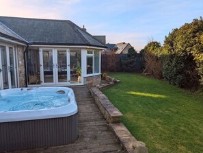 Terrace/patio - The Croft, Alnwick, Northumberland (Alnwick)
