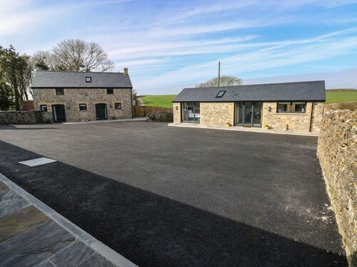The Cwtch in St Brides Major,