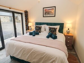 Room - The Cwtch in St Brides Major, (Bridgend)