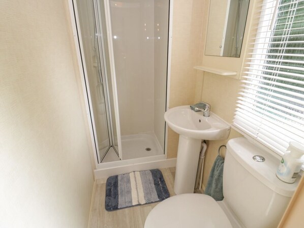 Shower - Vista - Stunning Views in Moelfre (Moelfre)