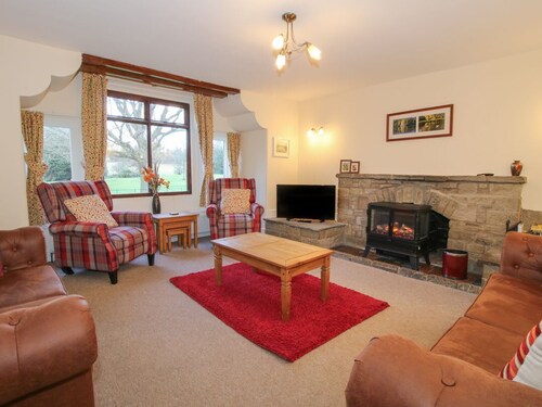 Keepers Cottage is in Shobdon.