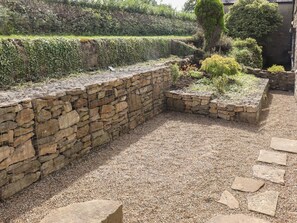 Property grounds - 1 Dunkirk Cottages, Humshaugh (Hexham)
