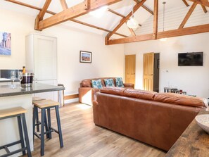 Living area - The Barnhouse in North Walsham (North Walsham)
