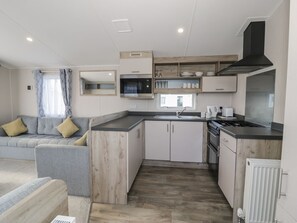 Private kitchen - Lido Gold 273, Prestatyn (Prestatyn)
