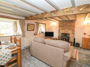 Fireplace - Orchard Cottage, Appleby-In-Westmorland (Appleby-in-Westmorland)