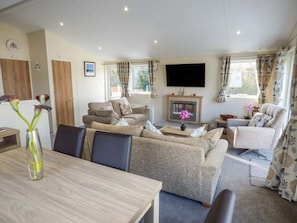 Living area - Clearview Lodge, Borth (Borth)