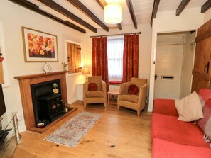 Living area - Beacon Cottage, Pickering (Pickering)