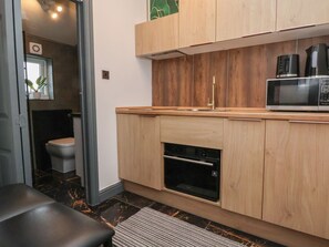 Private kitchen - The Cloud Apartment 1, Chester, Cheshire (Chester)