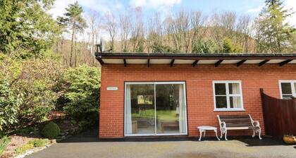 Trout Cottage, Llanwrthwl