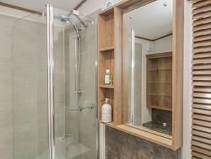 Bathroom - Charming 22 Sherwood Home in Warton (Carnforth)