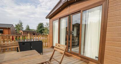Charming 22 Sherwood Home in Warton