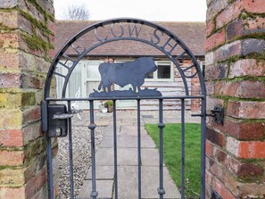 Exterior detail - The Cow Shed, Bridgnorth. 1bed (Bridgnorth)