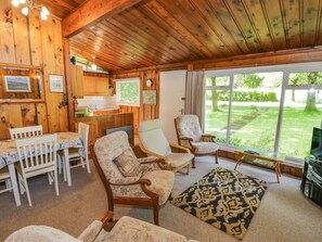 Living area - Ty Bedwen, Dinas Mawddwy (Machynlleth)