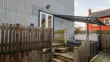 Enceinte de lâhĂ©bergement