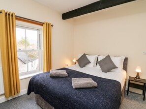 Room - Afonwy House, Rhayader, Powys. (Rhayader)