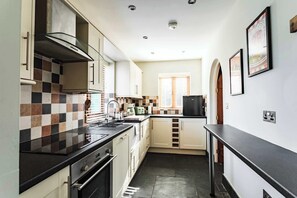 Private kitchen - New House Barn, Ashbourne (Ashbourne)