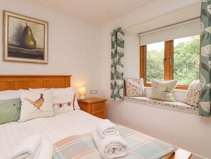 WiFi - RAME, pet-friendly, woodburning stove, Tideford (Saltash)
