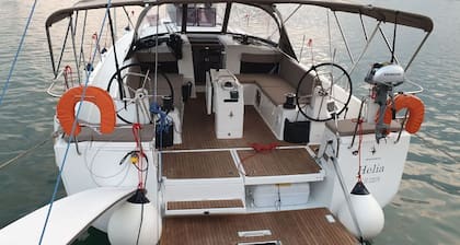 Sun-Kissed Sailing Adventure in the Sporades Islands from Volos, Thessaly