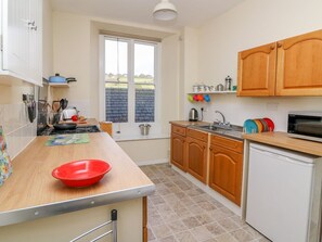 Private kitchen - Garden View, Kington (Kington)