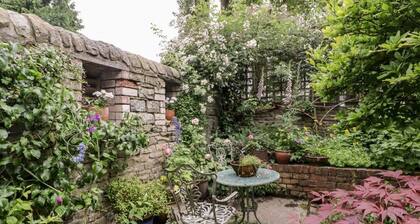 Garden View, Kington