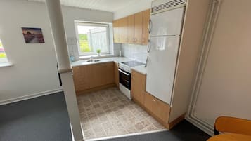 Comfort Apartment, Garden View | Private kitchen