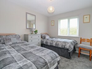 Room - Stunning Sea View Property in Kessingland (Lowestoft)