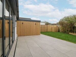 Property grounds - 11 Capel Farm in Trearddur Bay (Holyhead)