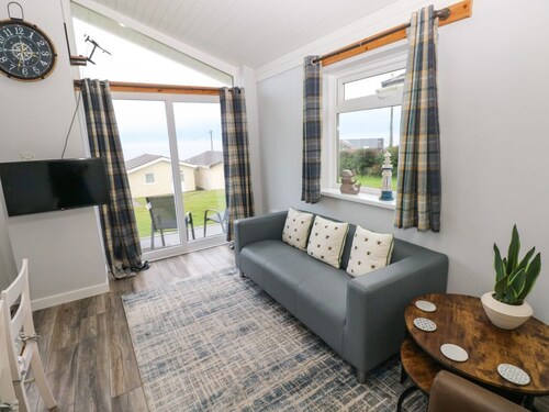 Chalet 22, Port Eynon, Swansea