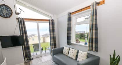 Chalet 22, Port Eynon, Swansea