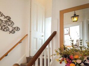 Interior - Angorfa: A Charming Retreat in Cemaes Bay (Cemaes Bay)