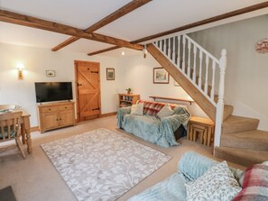 Living area - Charming Old Mill 1 in Askrigg (Leyburn)