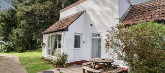 Manorcombe Bungalow, Gunnislake