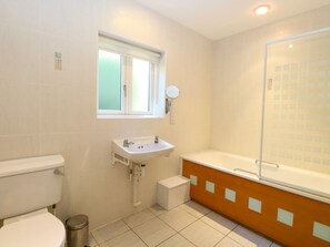 Shower - Rookyard Cottage, Halesworth (Halesworth)