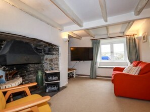 Living area - Lanvean Farmhouse by St Mawgan (Newquay)