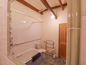 Shower - Avocet Cottage, Westleton (Saxmundham)