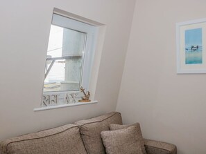 Interior - Regents Deck, Teignmouth 1 bed (Teignmouth)