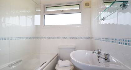Chalet 178 St Merryn, Cornwall