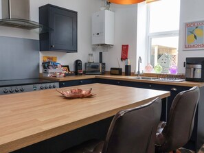 Dishwasher, high chair - The Old Station House, Withernsea (Withernsea)