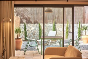 Interior - Studio Suite with private patio in Aiguablava-Begur (CT)