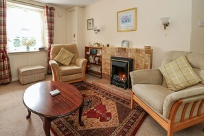 Living area - Rose Cottage, in Strathpeffer. (Strathpeffer)