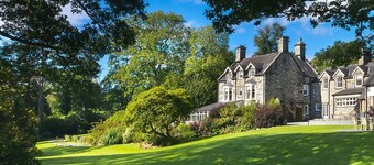 Tan Llan, Llanelltyd, Gwynedd.