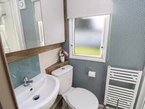 Shower - Bay View, Hillway nr Bembridge (Bembridge)